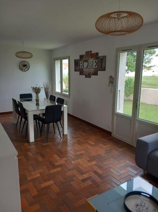 Fleur De Sel D Oleron 3 Chambres Ле-Шато-д'Олерон Екстер'єр фото
